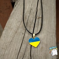 Кулон "Серце України. Кольори прапор України ". Колір золото. На чорному шнурку